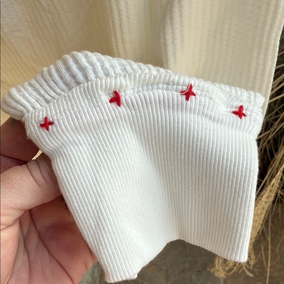 We the Free Ladies M Oversized Holly Henley Top w/Red Embroidery & Stitching - Picture 9 of 13